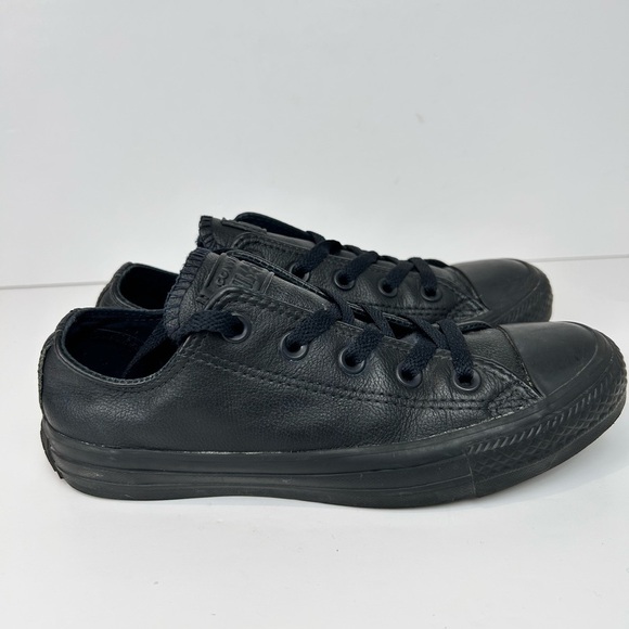 Converse Chuck Taylor All Star Leather Low Top Sneaker, 6, Classic Shoe - Picture 4 of 10